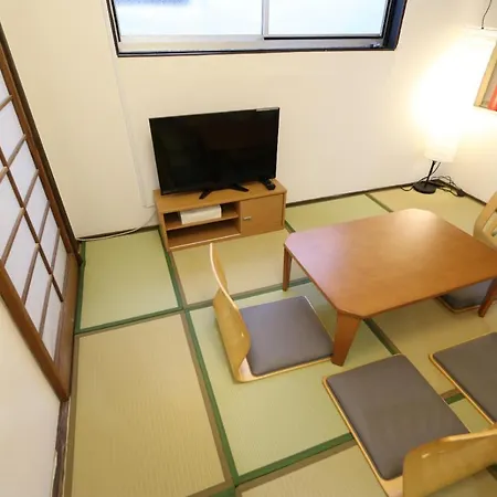 Osaka Downtown Area Shinsaibashi Japanese House 11Ppl Debby1 빌라
